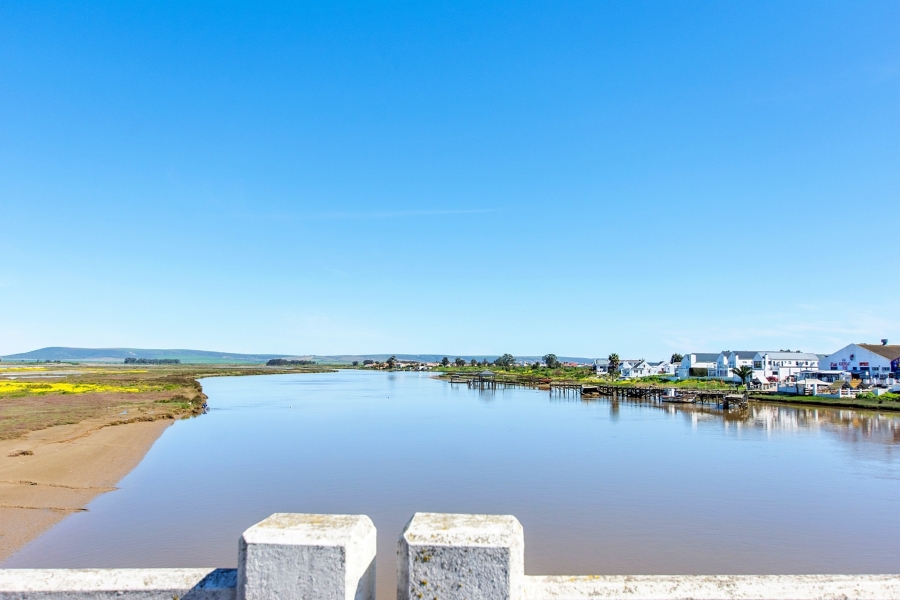 2 Bedroom Property for Sale in Velddrif Western Cape